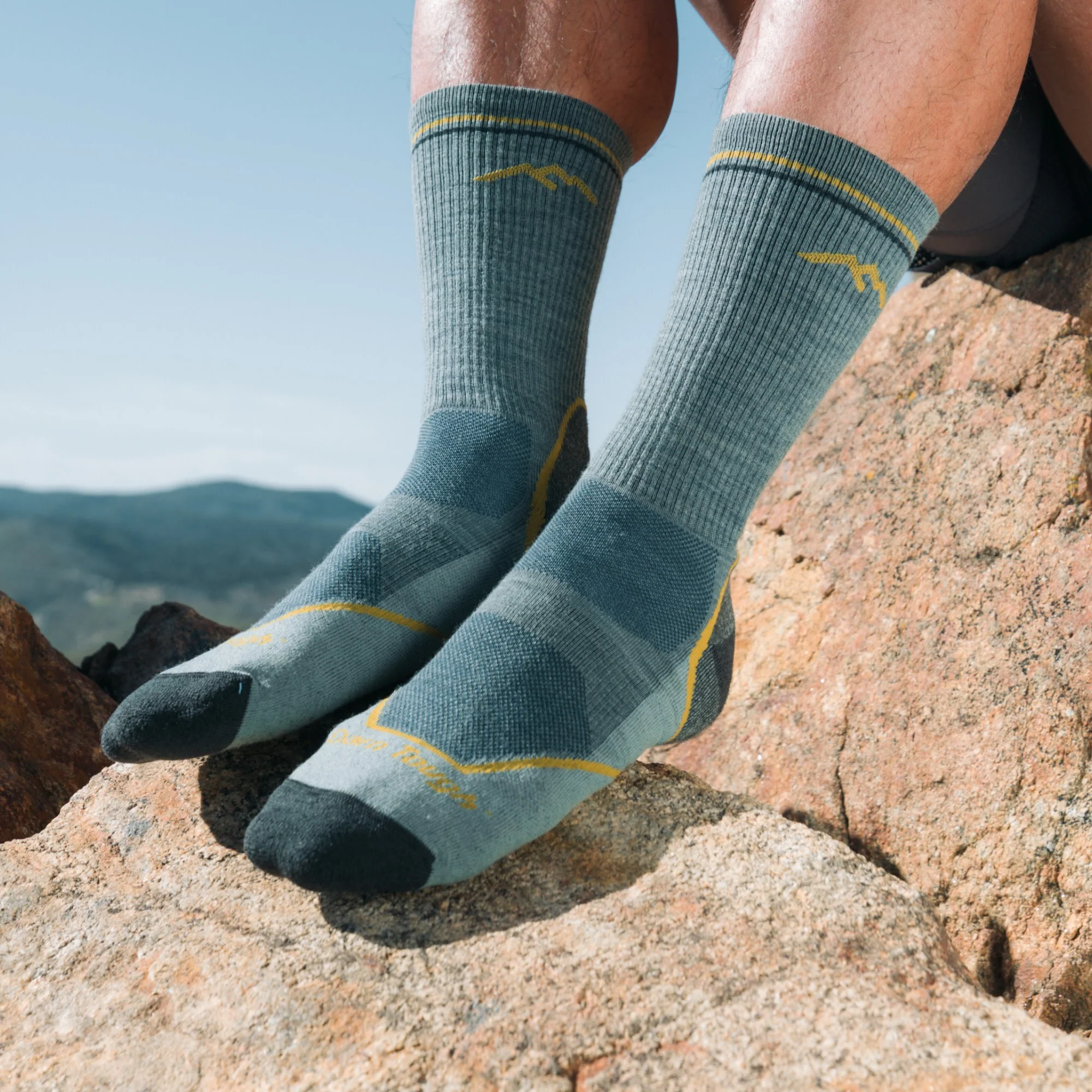 Men's Light Hiker Boot Lightweight Hiking Socks - Image 5