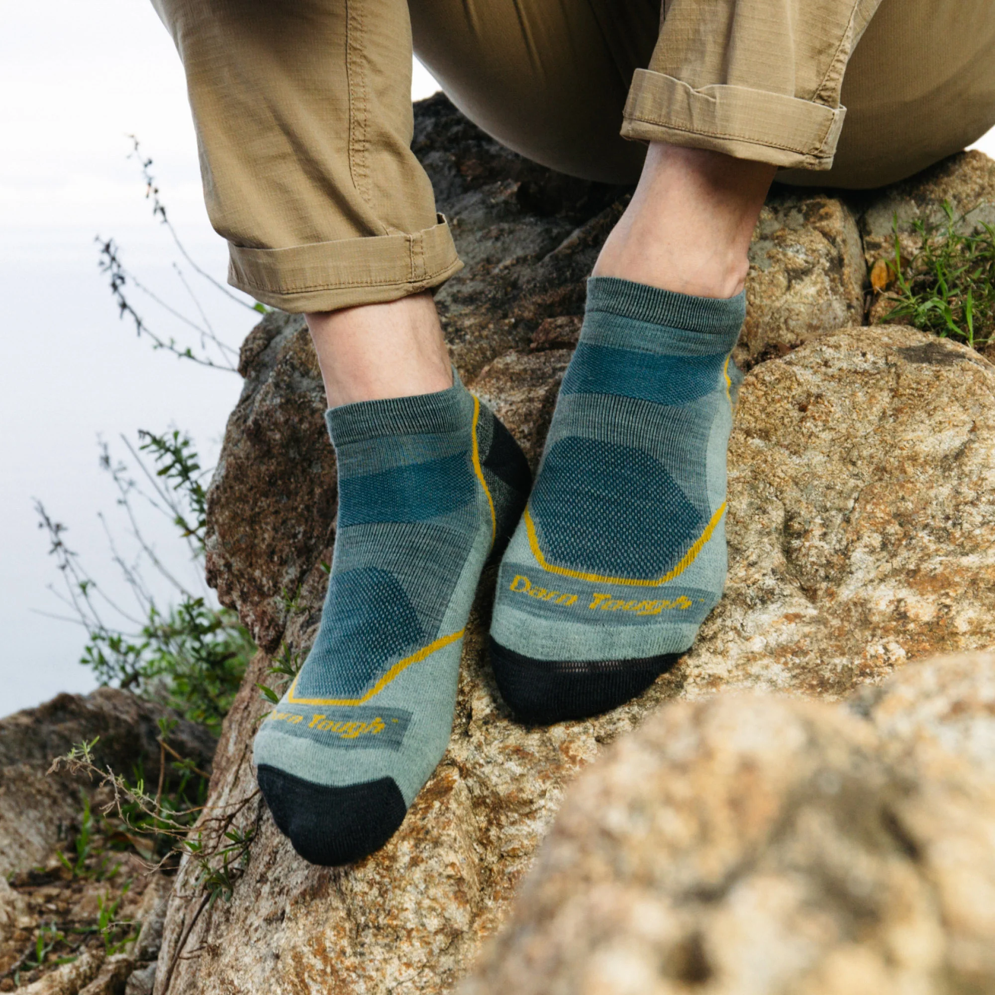 Men's Light Hiker No Show Lightweight Hiking Socks - Image 2