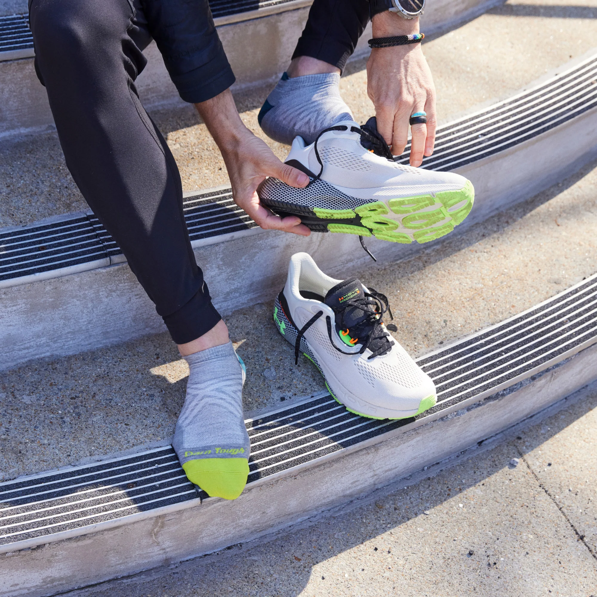 Men's Run No Show Tab Ultra-Lightweight Running Socks - Image 8