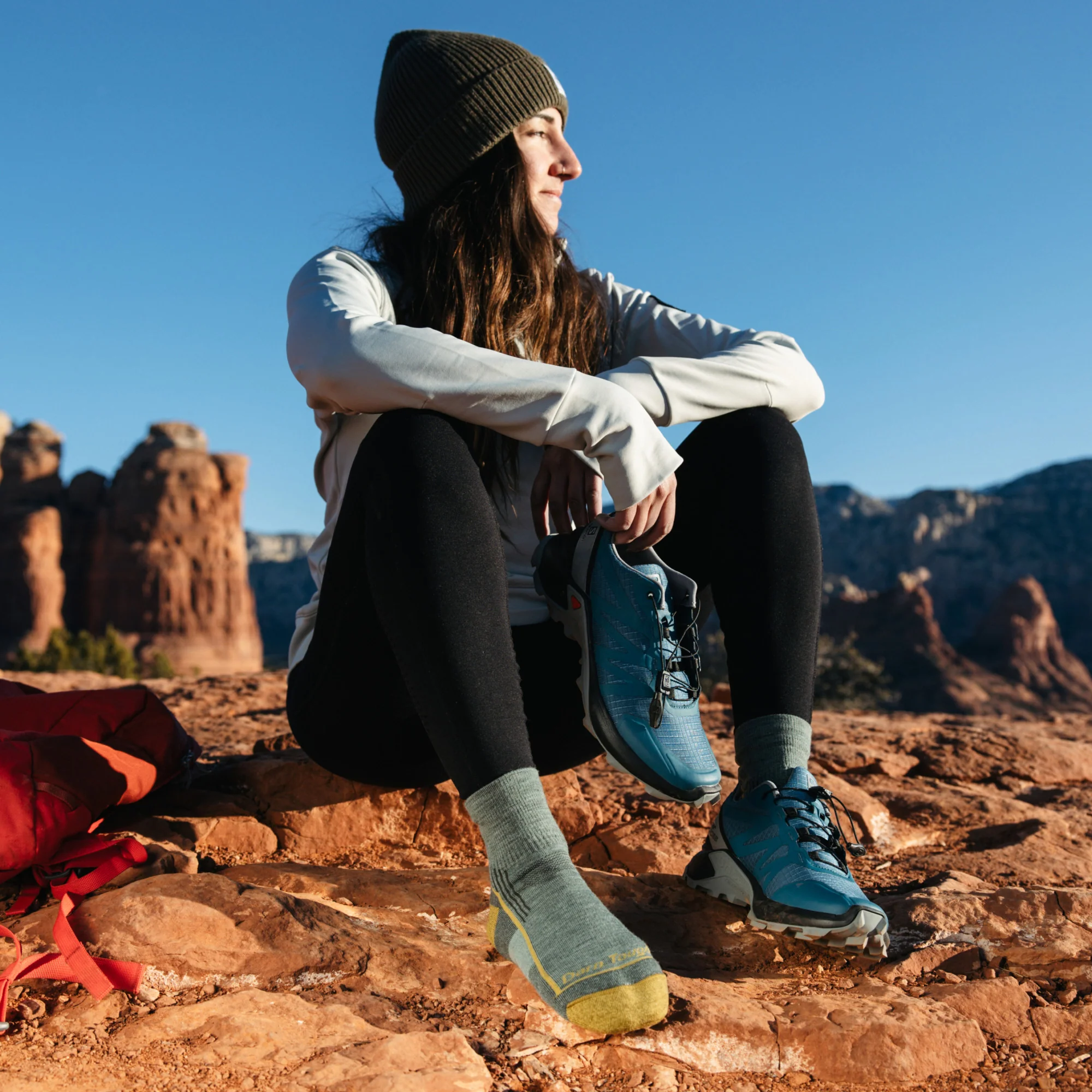 Women's Hiker Quarter Midweight Hiking Socks - Image 4